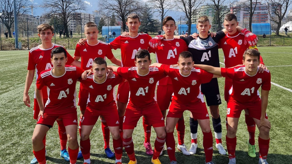 ЦСКА-София U16 продължава напред за Купата