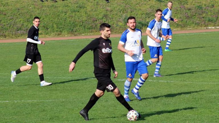 Доростол (Силистра) играе в Попово срещу Черноломец в неделя. Двубоят