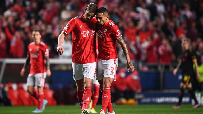  В Бенфика са получили поддръжка от Уулвс за конфликта с Ливърпул 