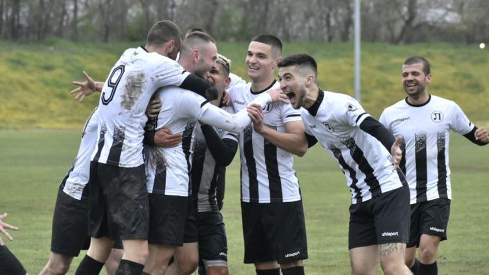 Пловдивско дерби още на старта на сезона в Югоизточната Трета лига
