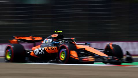 Норис начело пред Пиастри и Ръсел преди квалификацията на "Сузука"