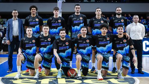  Академик си свърши работата против Миньор 