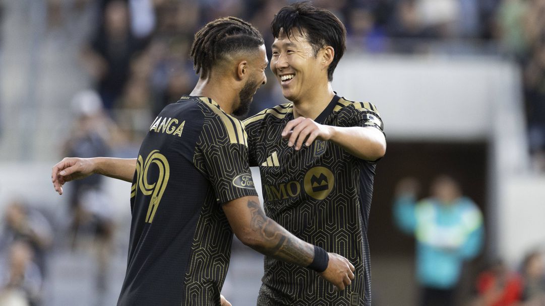 Хюн-Мин Сон изригна с четири асистенции при погром на Лос Анджелис