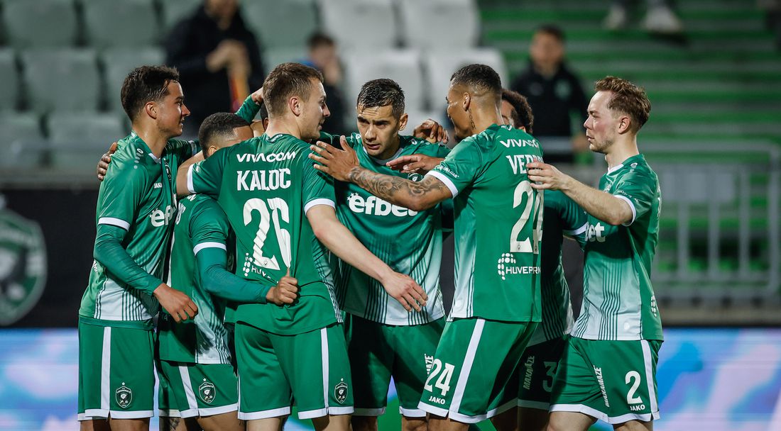 Лудогорец се възползва от грешката на Левски и вече е на 7 точки от "сините"