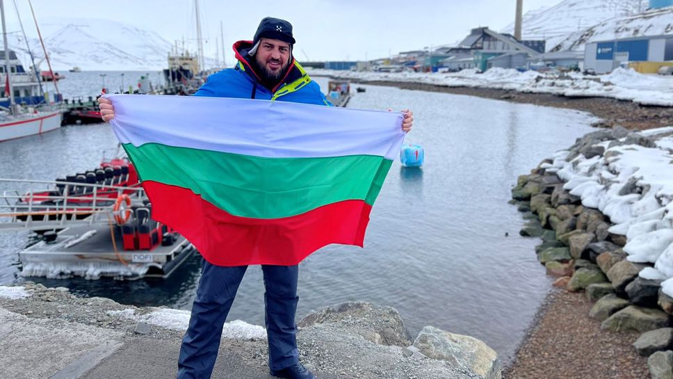 47-годишният Петър Стойчев зае пето и шесто място на ЕП по плуване в ледени води