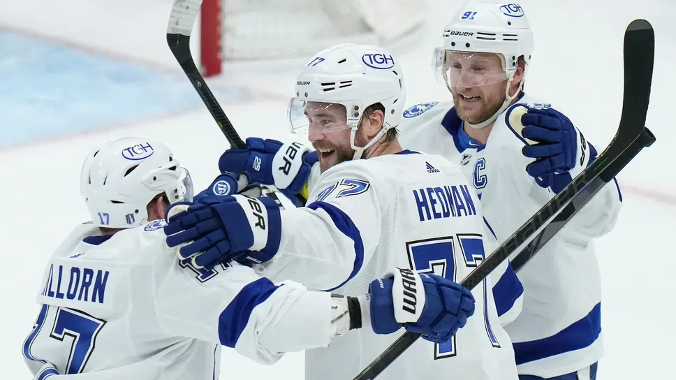 Виктор Хедман с гол и три асистенции за шампиона в НХЛ Тампа Бей