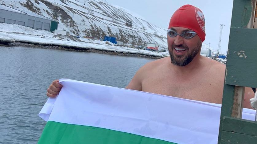 Легендата Петър Стойчев ще бъде официален гост на плувния маратон от остров Света Анастасия до моста в Бургас