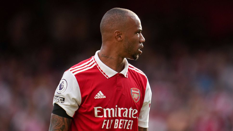 Арсенал може да е без двама основни защитници срещу Нюкасъл