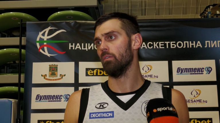 Баскетболистът на Академик Пловдив Тони Гусжино не остана доволен от