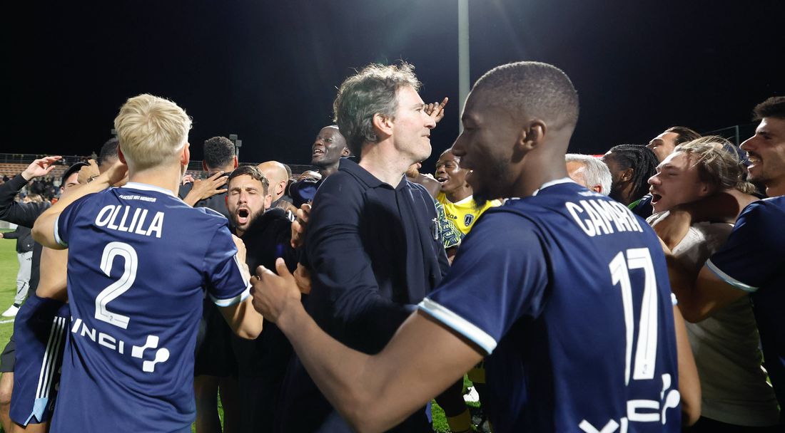 Ici, c'est Paris, aussi! Втората най-богата фамилия в света се изправя срещу катарския шейх отсреща