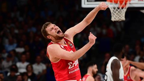  Шеф в Олимпиакос: Везенков няма какво да потвърждава 