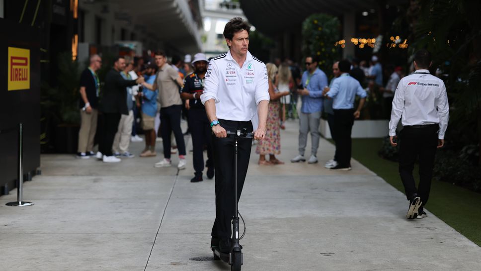 Тази седмица се появи информация че Тото Волф планира да