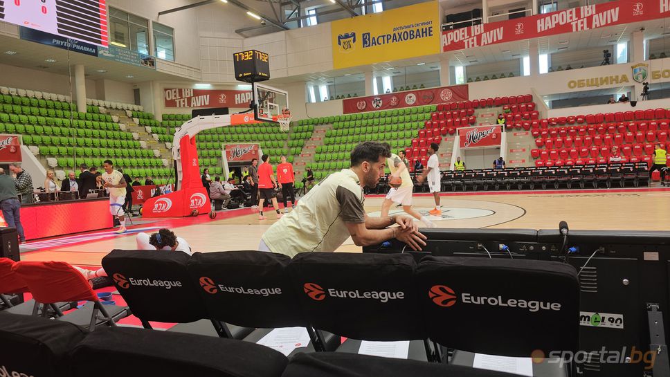 На живо от Ботевград: Всичко най-интересно преди началото на големия мач