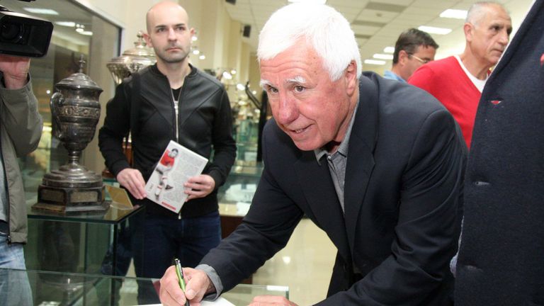 Легендата на ЦСКА Аспарух Никодимов е на мнение че нападателят