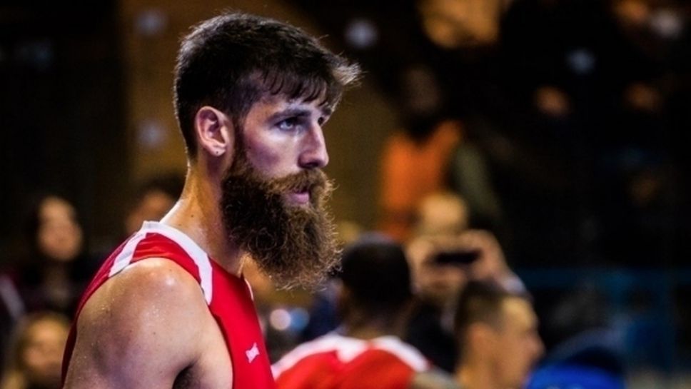 Чавдар Костов с 12 точки при победа на Работнички