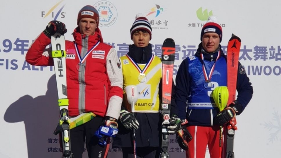 Нов подиум за Камен Златков в Китай