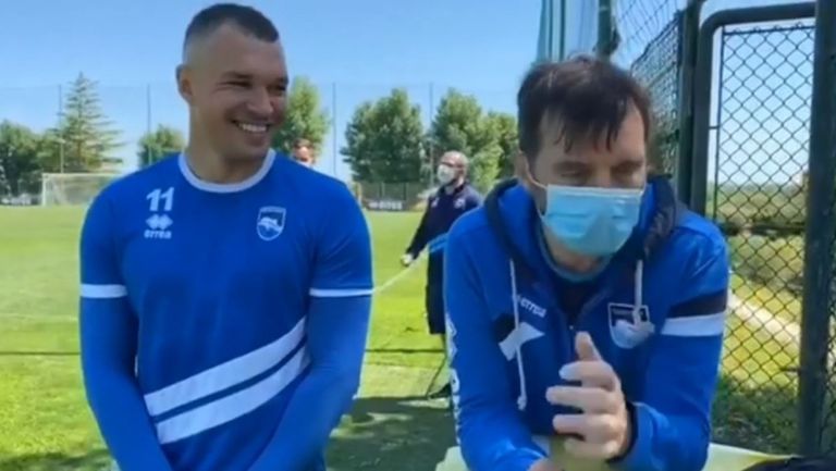 Божинов се забавлява на тренировка на Пескара