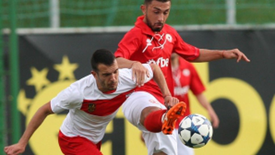 ЦСКА 1948 - Чавдар Етрополе