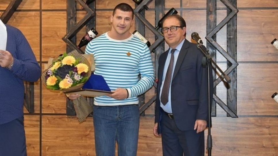 Щангистът Васил Господинов стана “Спортист на годината” на Асеновград