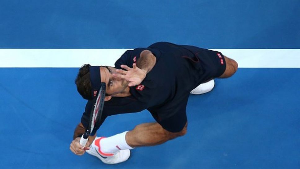 Роджър Федерер започна с разгромна победа новия сезон