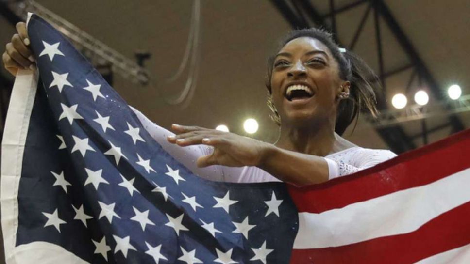 Американката Симон Байлс спечели за рекорден четвърти път световната титла в многобоя