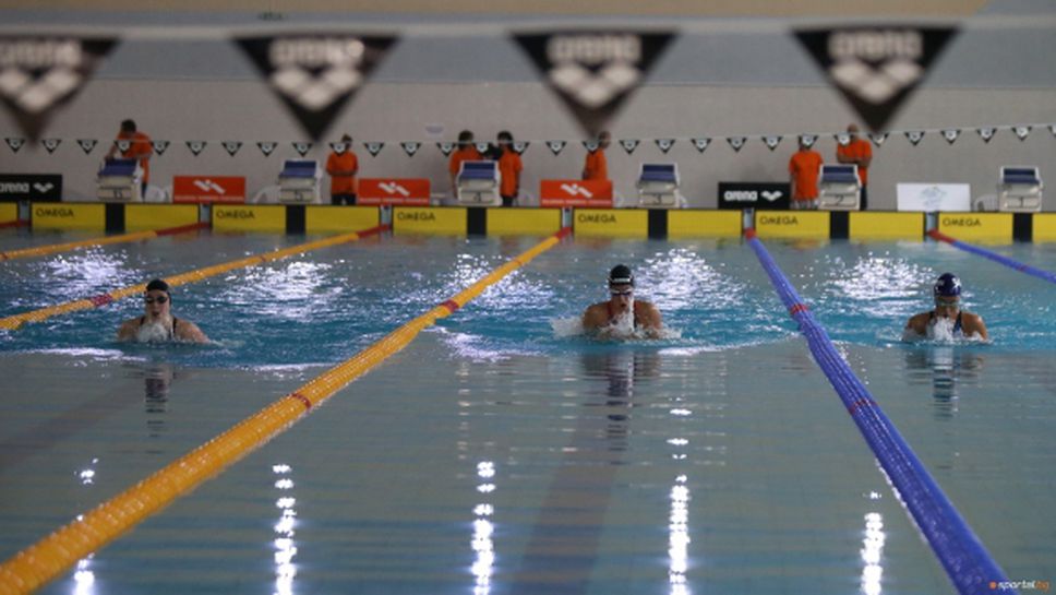 Рекорден брой участници на юбилейния международен плувен турнир "Замората"
