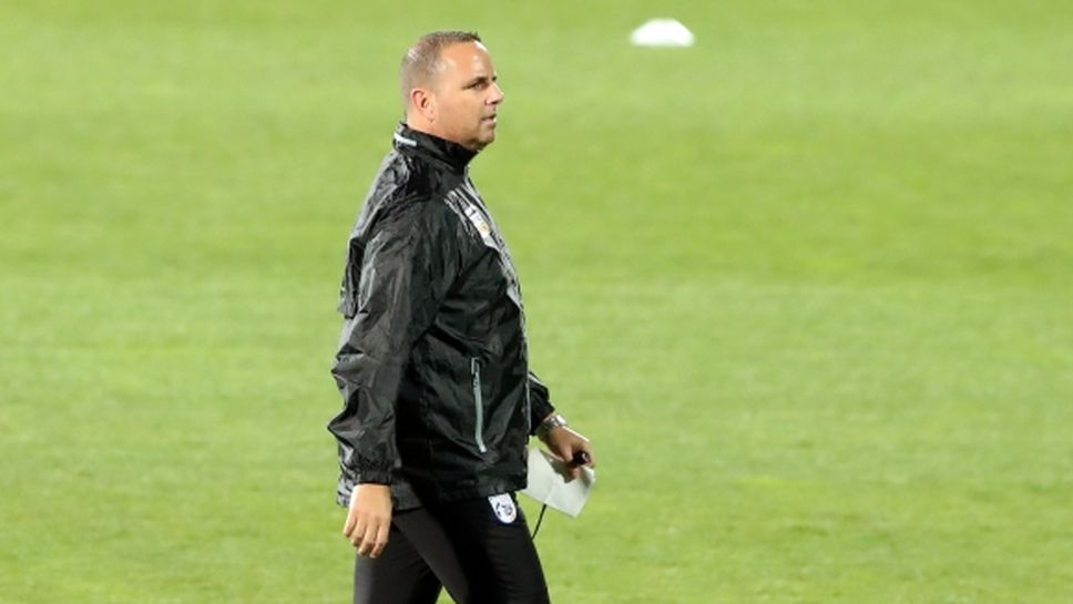 Треньорът на Кипър: България ни изпусна, излизаме за себе си срещу Норвегия