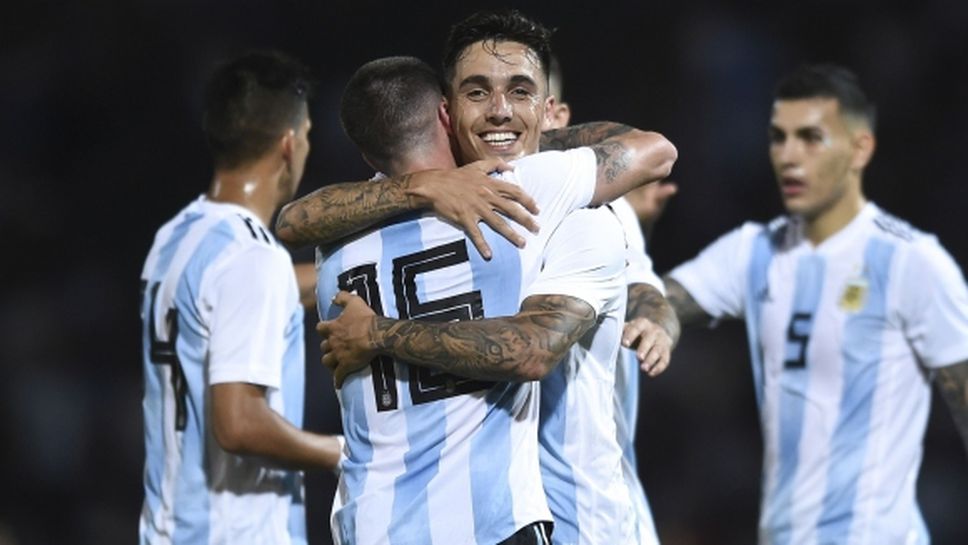Аржентина взе първия рунд срещу Мексико