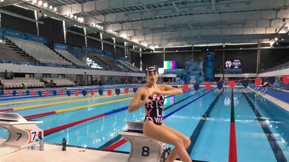 Новата плувна звезда Диана Петкова: С плач ходех на басейна