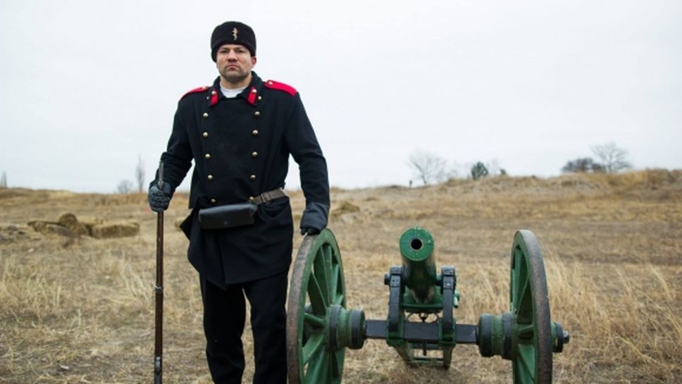 Тервел Пулев участва във възстановка на Сливнишката битка (снимки)