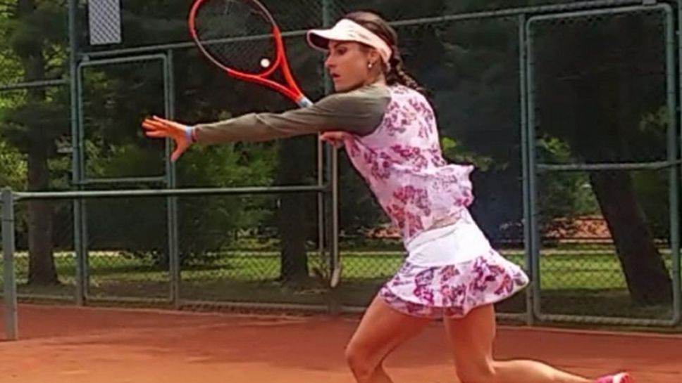 Евтимова и Михайлова се класираха за втория кръг в Анталия