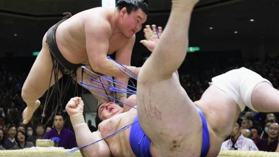 Аоияма прекъсна серията си от девет поредни победи във Фукуока