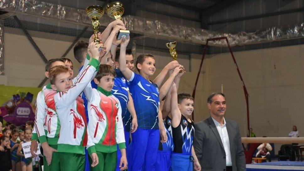 Йордан Йовчев откри турнира по спортна гимнастика в Благоевград