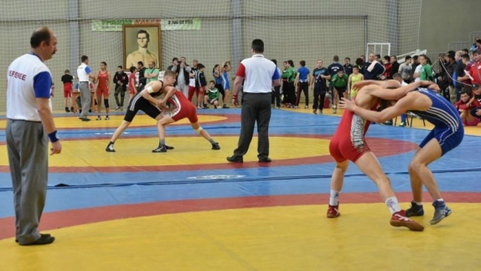 Одрин спечели отборния турнир по борба в Стара Загора