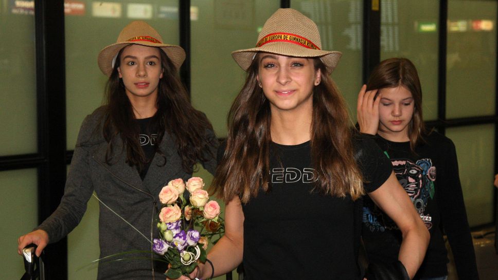 Ансамбълът: Занапред ще става все по-сложно (видео)