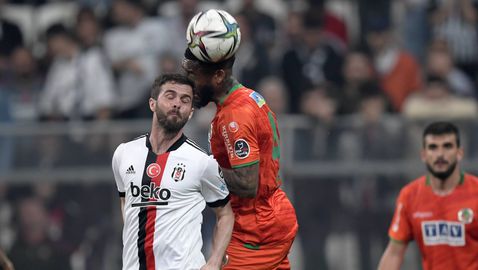  Появи се още един вид пред Пянич, въпреки и той да не е съвършен за Барса 