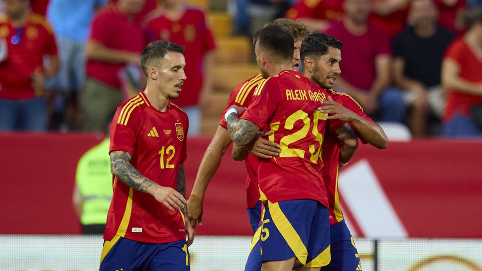 Испания 2:0 Андора, гол на Оярсабал