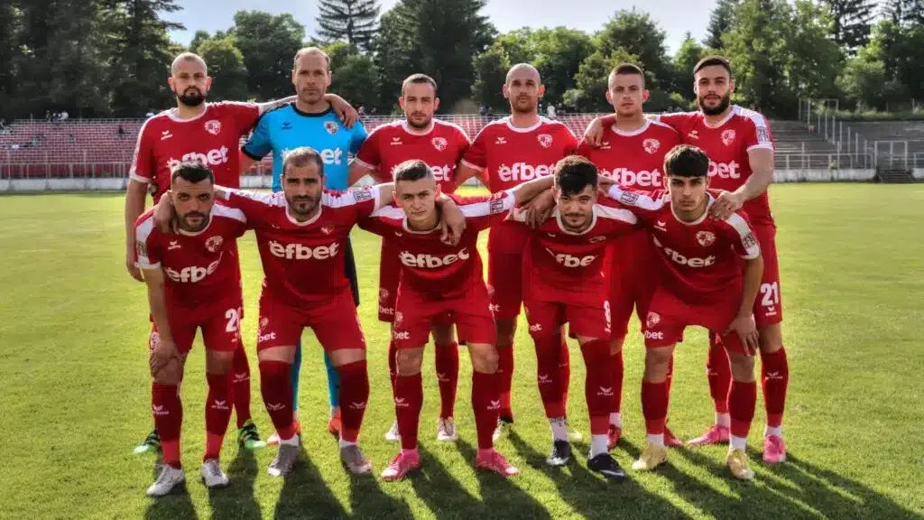 Основен играч на Банско отива във Втора лига