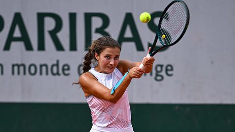 Росица Денчева също не можа да стигне финала на "Ролан Гарос"