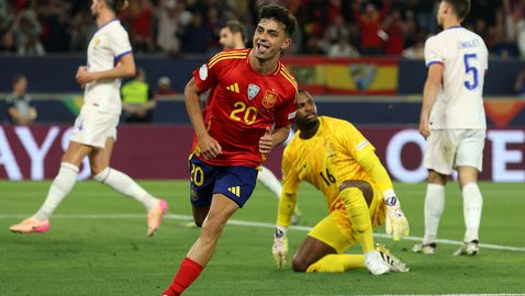 Испания с 19-и пореден мач без загуба, французите допуснаха пет гола за първи път от 56 години