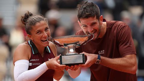 Италианци триумфираха с титлата при смесените двойки в Париж