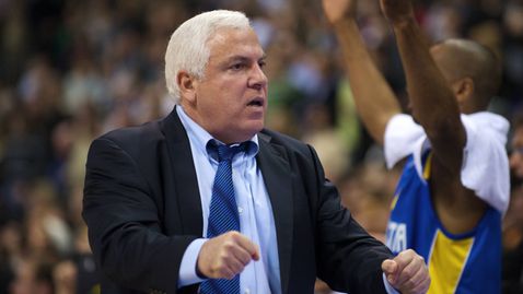 Пини Гершон присъства на тренировка на националите до 16 г. в Перник