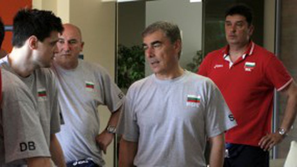 Националите набъбнаха до 32-ма във Варна, Силвано Пранди раздели отбора на две