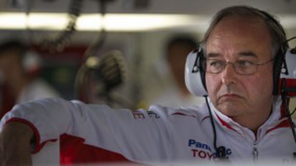 Ексклузивно интервю с Джон Хоует