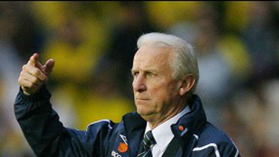 Трапатони доволен от дебютантите