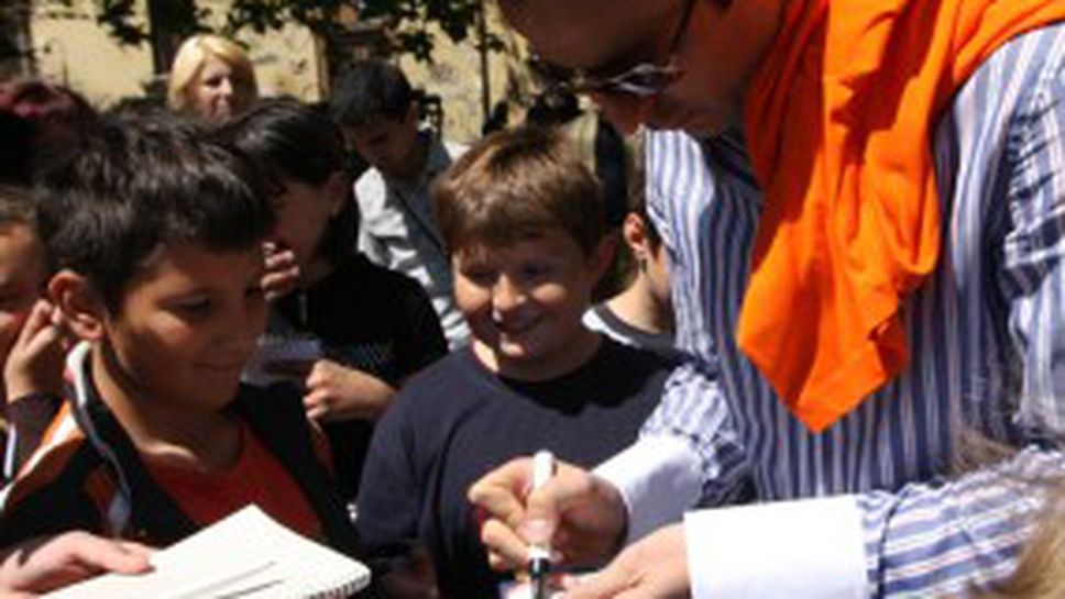 Бербатов: Догодина Манчестър Юнайтед пак е фаворит за всички купи