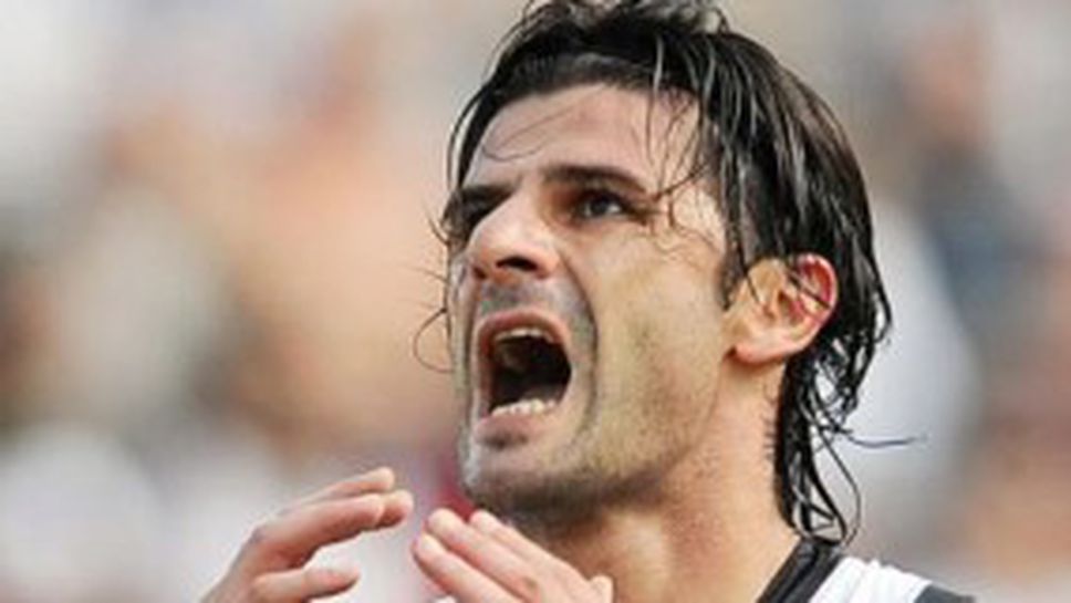 Юве преподписа с Якуинта до 2013 година