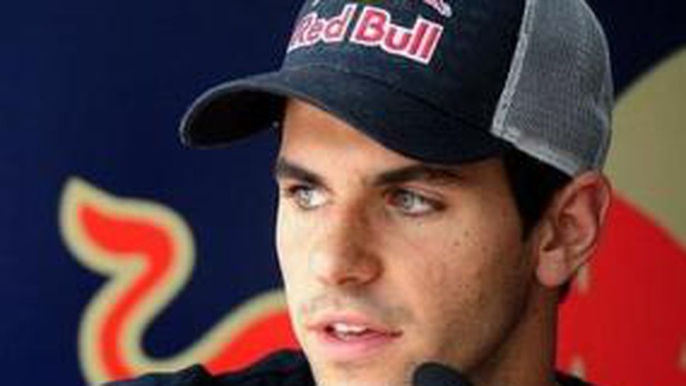 Фетел дава кураж на Алгуерсуари