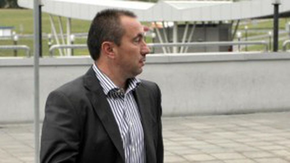 Сърмов излиза титуляр срещу Италия