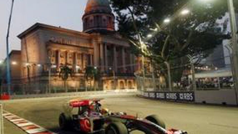 Хамилтън доминира в последната тренировка в Сингапур